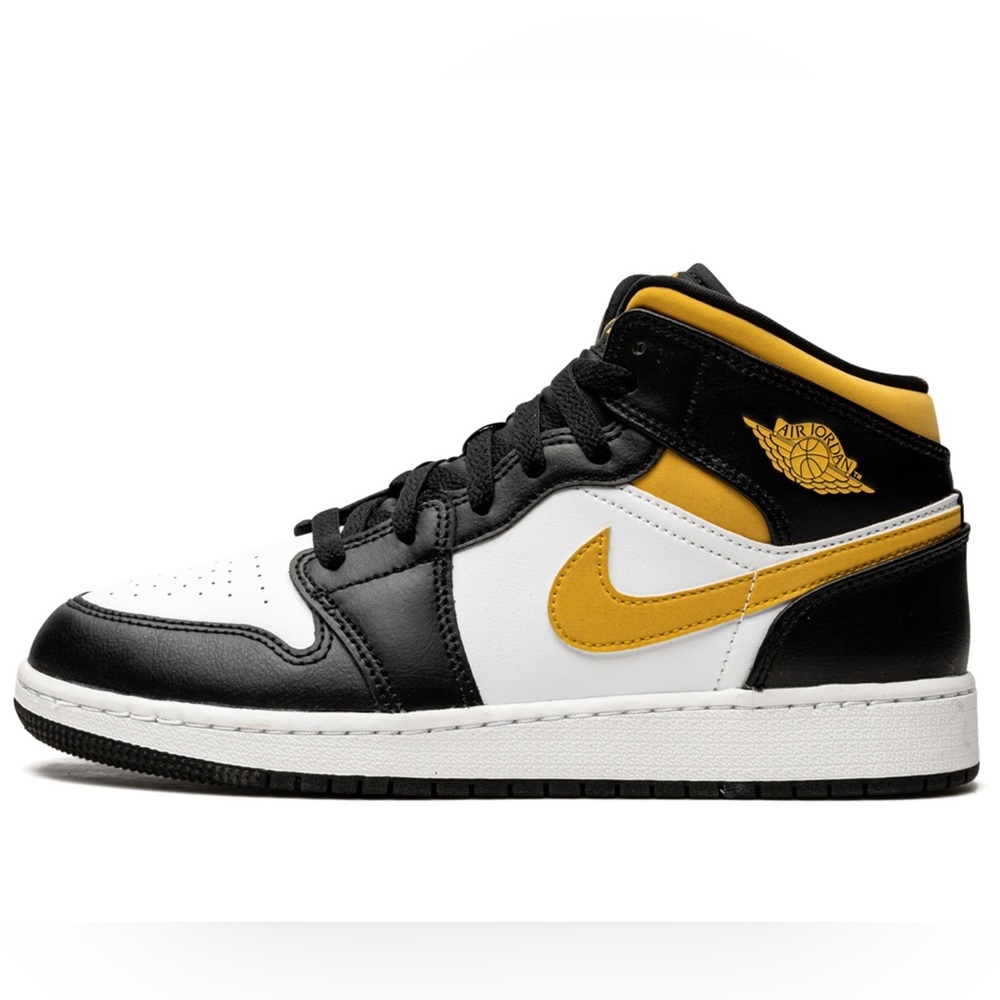 Jordan 1 Mid Black/White/Pollen